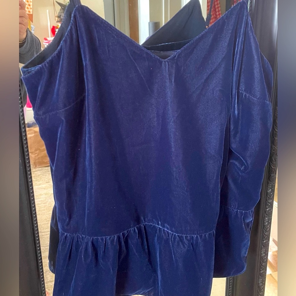 Perfect Velvet Camisole by JCrew for an Elegant and Classic Style. Lux look NWOT